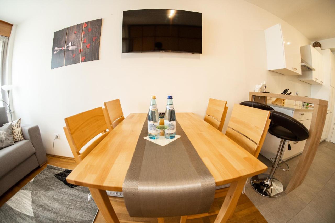Flow Apartments Astoria Мерано Екстериор снимка