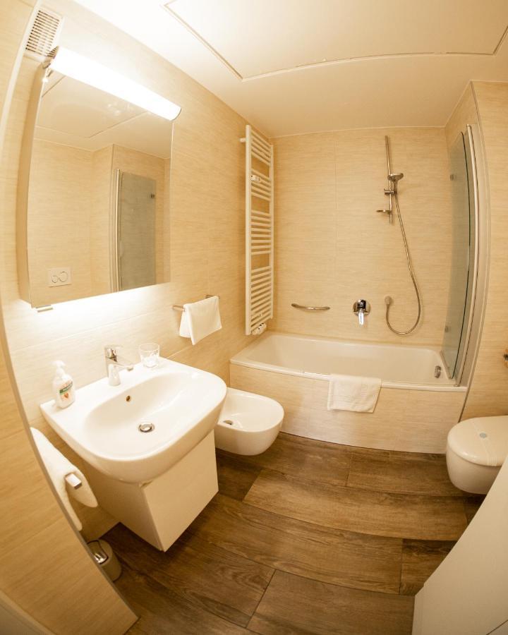 Flow Apartments Astoria Мерано Екстериор снимка